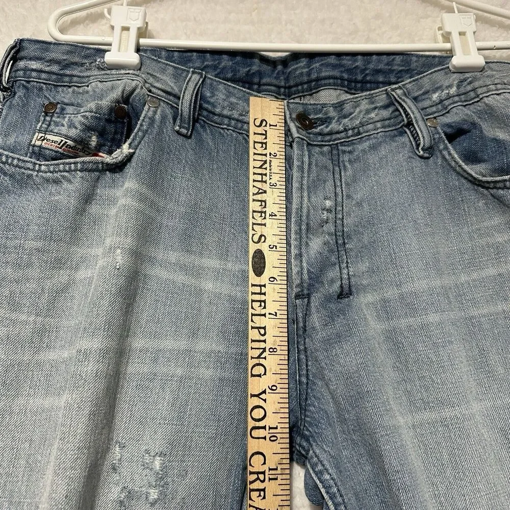 Diesel Industries Zathan VTG Men's Light Wash Button Fly Jeans Actual Size 38X31